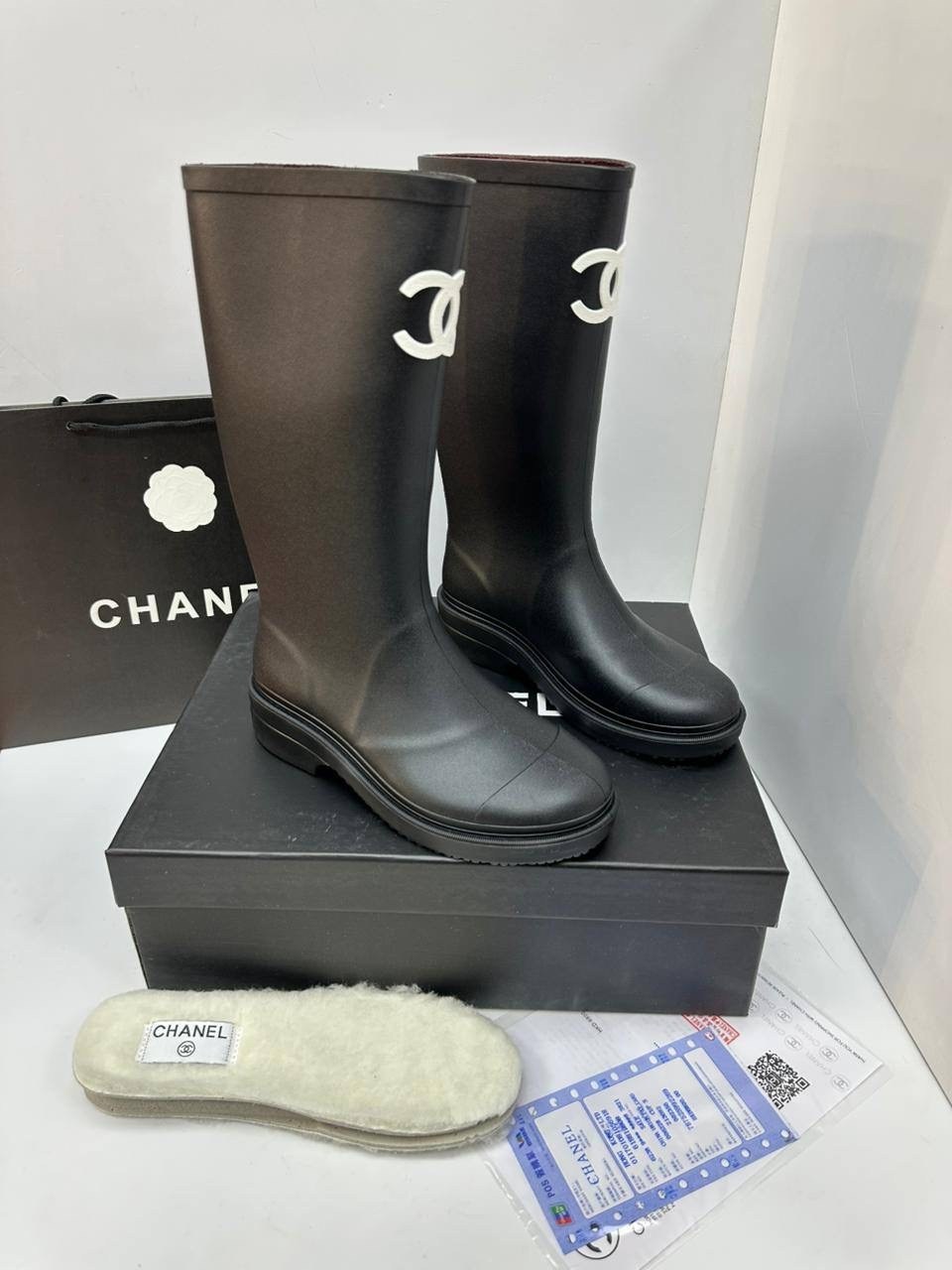 сапоги chanel,резиновые сапоги chanel,резиновые сапоги шанель,резиновые сапоги женские,сапоги шанель