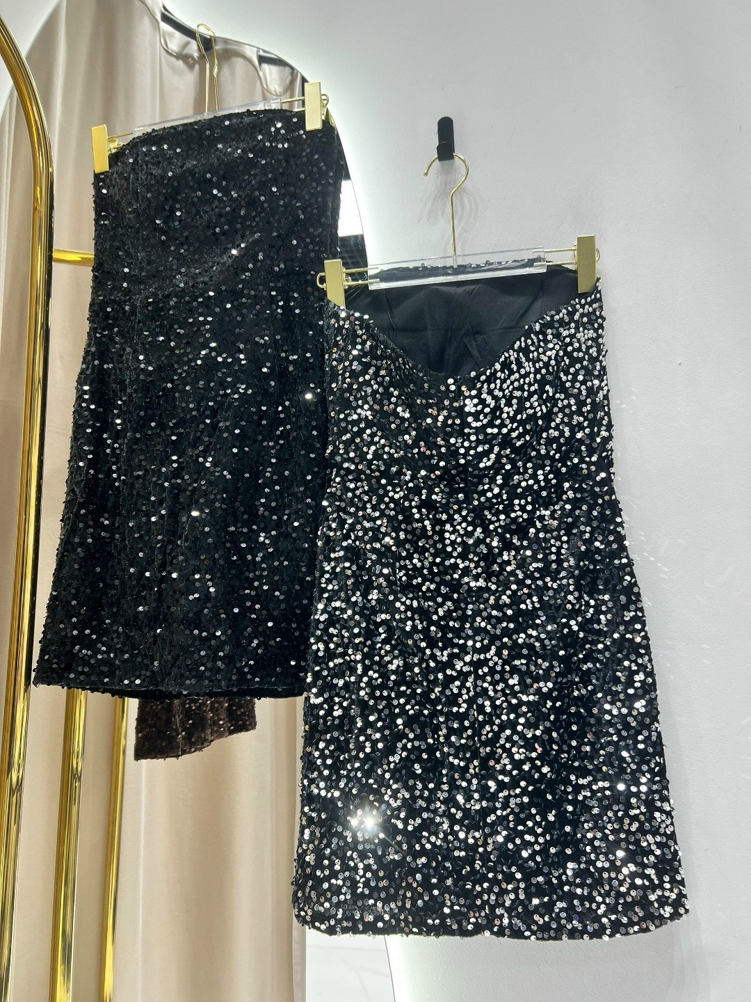 платье короткое вечернее,платье шикарное,платья по фигуре вечерние,платье с блестками,вечернее платье с блестками