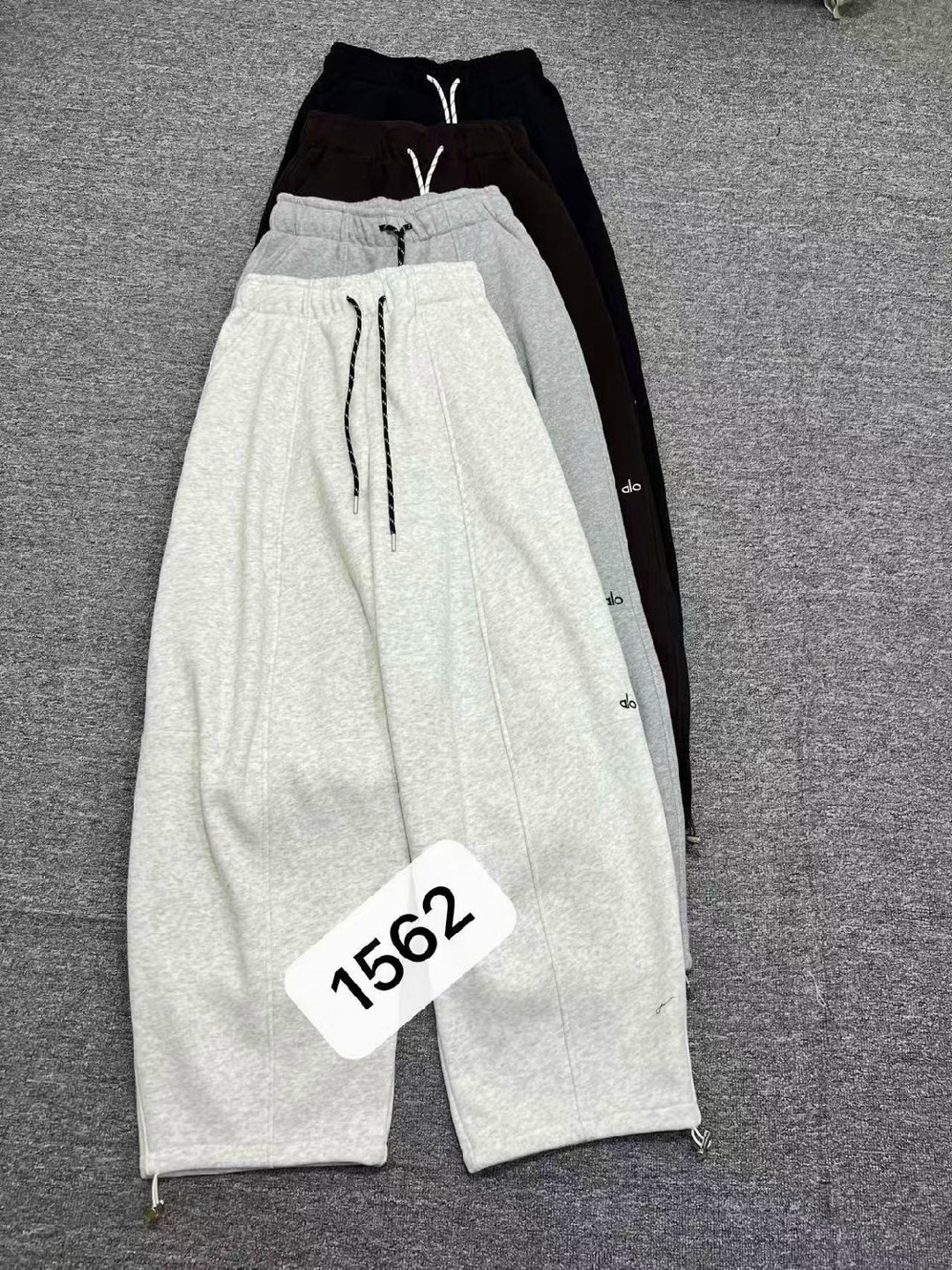 спортивные брюки,широкие спортивные штаны,мужские спортивные брюки,спортивные брюки повседневные,широкие спортивные штаны мужские