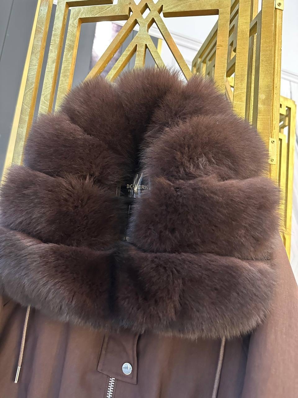 парка с мехом,пуховики с мехом,парка с меховым,женская парка,пуховики женские