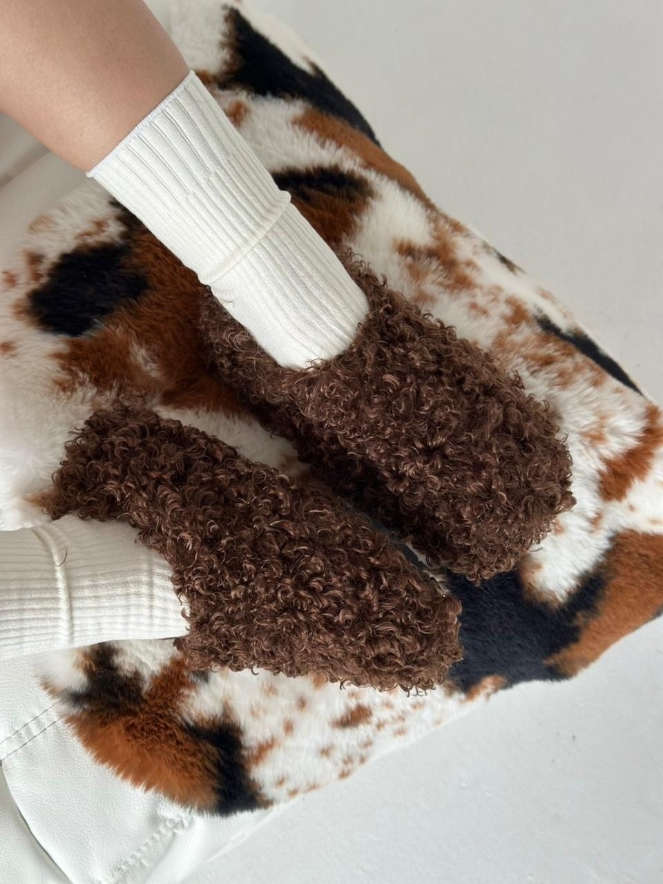 ,вязаные тапочки,тапочки домашние,домашние тапочки теплые,тапочки теплые