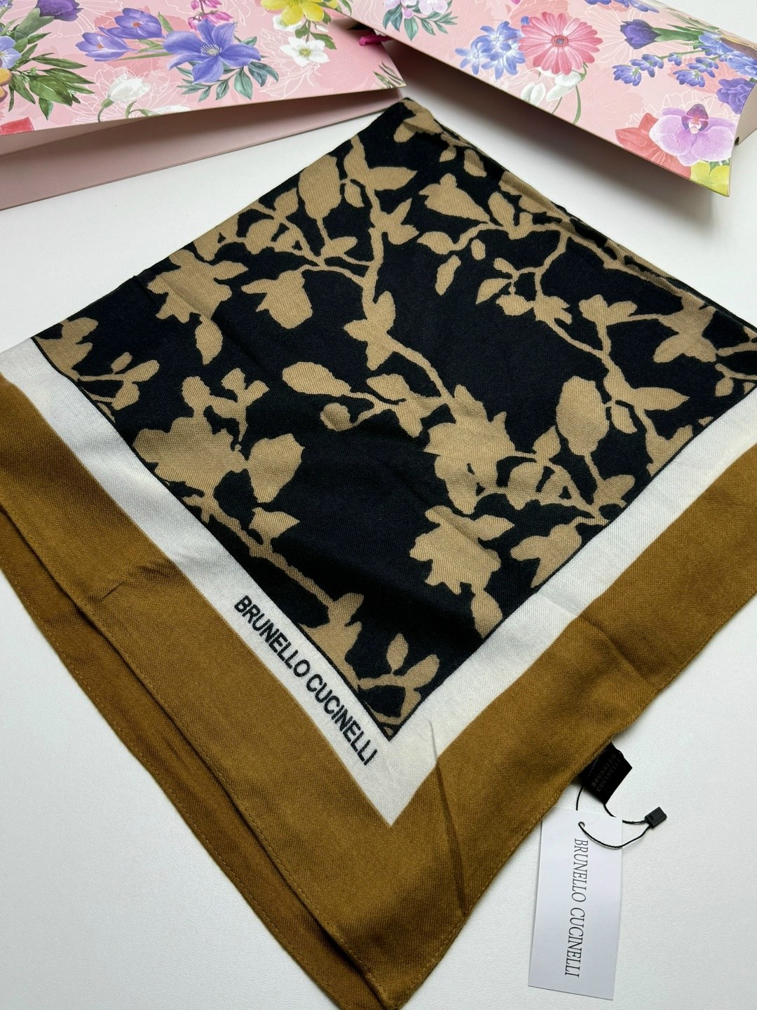 женский платок,брендовый платок,шарфы и платки,платка,шелковый женский платок