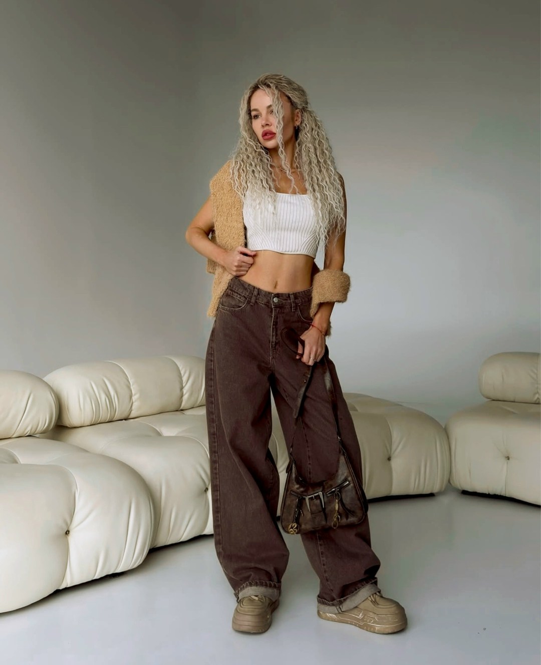 джинсы широкие,джинсы коричневые,женские джинсы,брюки джинсы,женские широкие джинсы