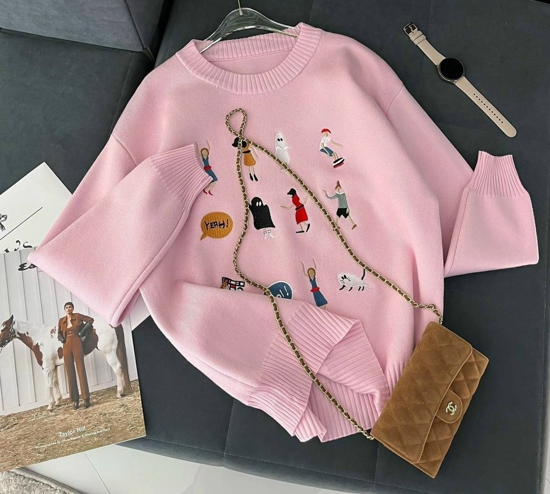 свитер с вышивкой,модные свитера,свитер дизайн,свитера женские,трикотажный свитер