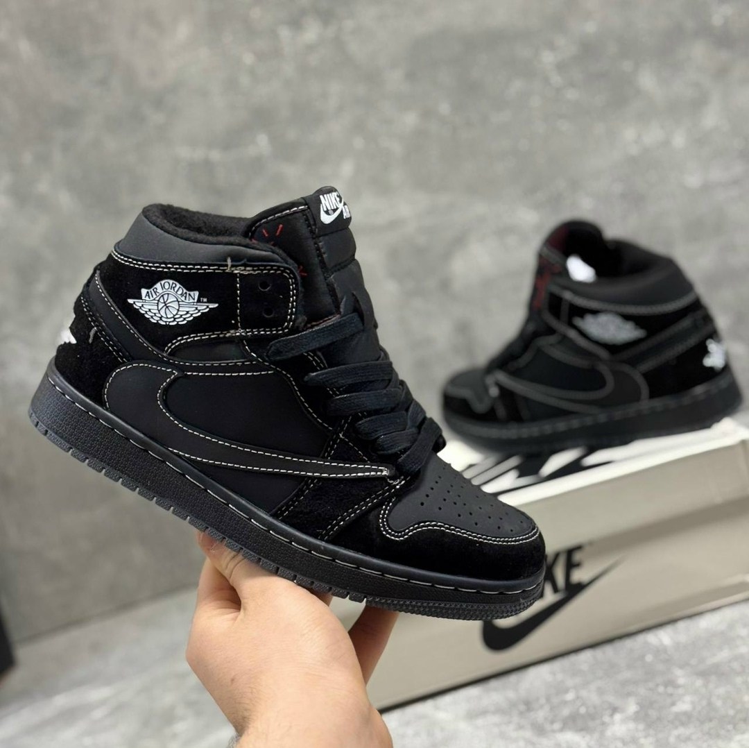 кроссовки nike air jordan 1 x travis scott,nike air jordan 1,кроссовки,кроссовки nike air jordan 1 retro high travis,nike air jordan 1 low travis scott black phantom