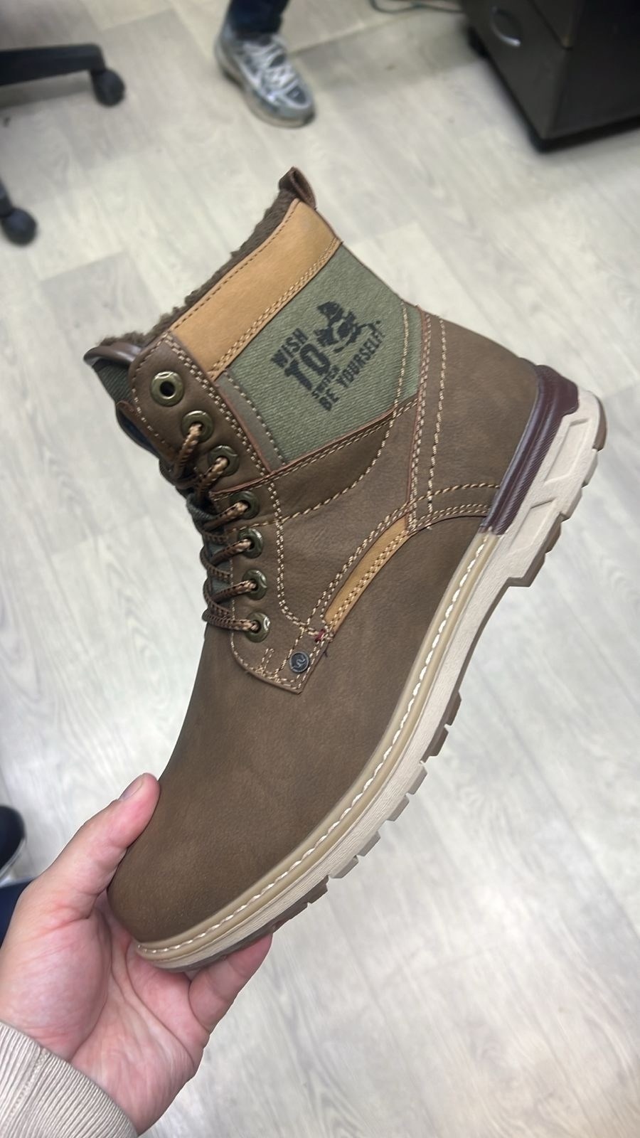 ,ботинки мужские зимние,ботинки мужские,зимние мужские кроссовки,зимняя мужская