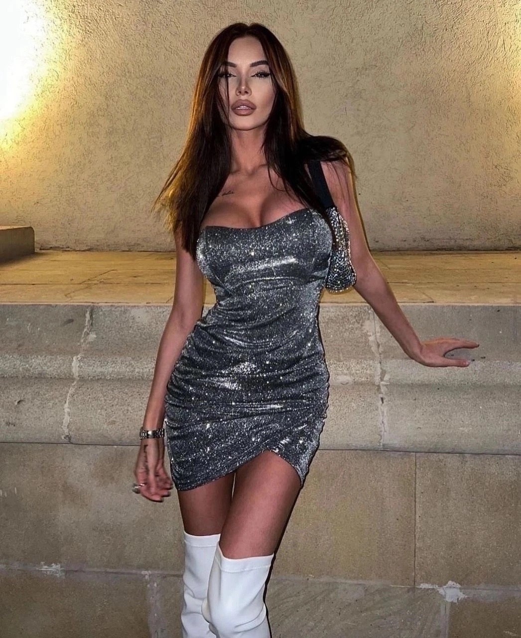 девушка,платья роскошные,вечернее платье мини,сексуальное мини платье,мини платье