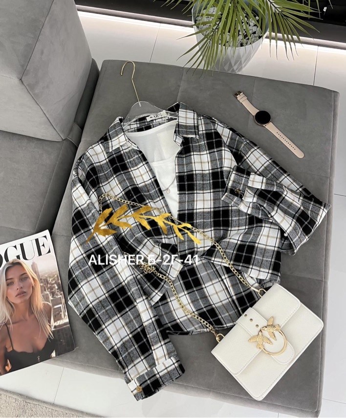 рубашка в клетку,женская рубашка в клетку,рубашка женская оверсайз в клетку,стильная рубашка,повседневная рубашка