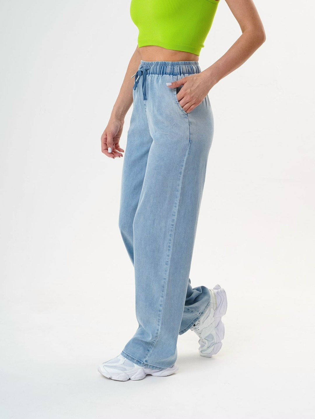 джинсы голубой,джинсы светлые,женские прямые джинсы,джинсы брюки,джинсы женские