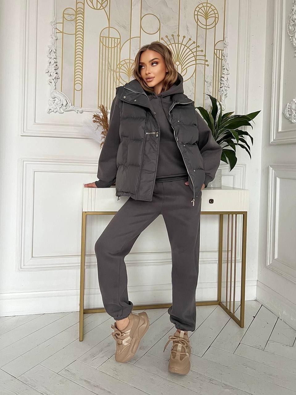 костюм тройка женский,костюм бежевый,теплый костюм женский,костюм женский на флисе,костюм тройка бежевый