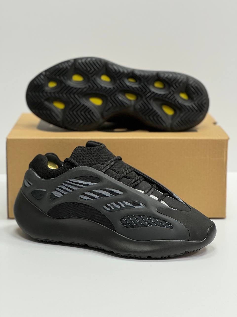 adidas yeezy boost 700 v 3,кроссовки adidas yeezy 700,кроссовки adidas yeezy boost 700,adidas yeezy boost 700 v3 черные,adidas yeezy 700 v3