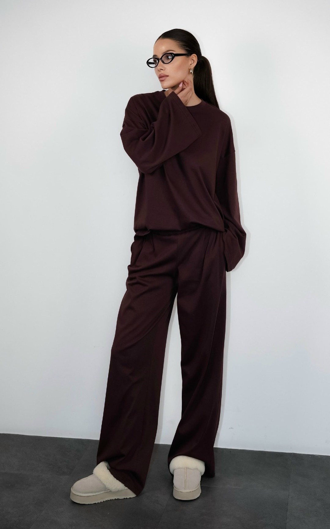 костюмы брючные,трикотажные костюмы,свитшот женская,свитшот и брюки,широкие брюки