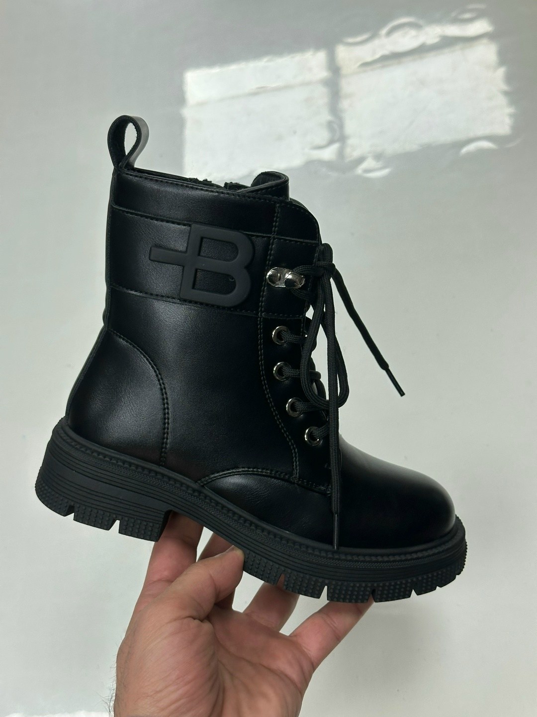 ,ботинки,женские ботинки,ботинка женские зимние,ботинки канарейка 23