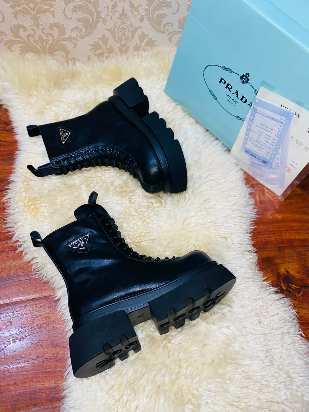 ,ботинки prada,ботинки прада,женские ботинки, женская