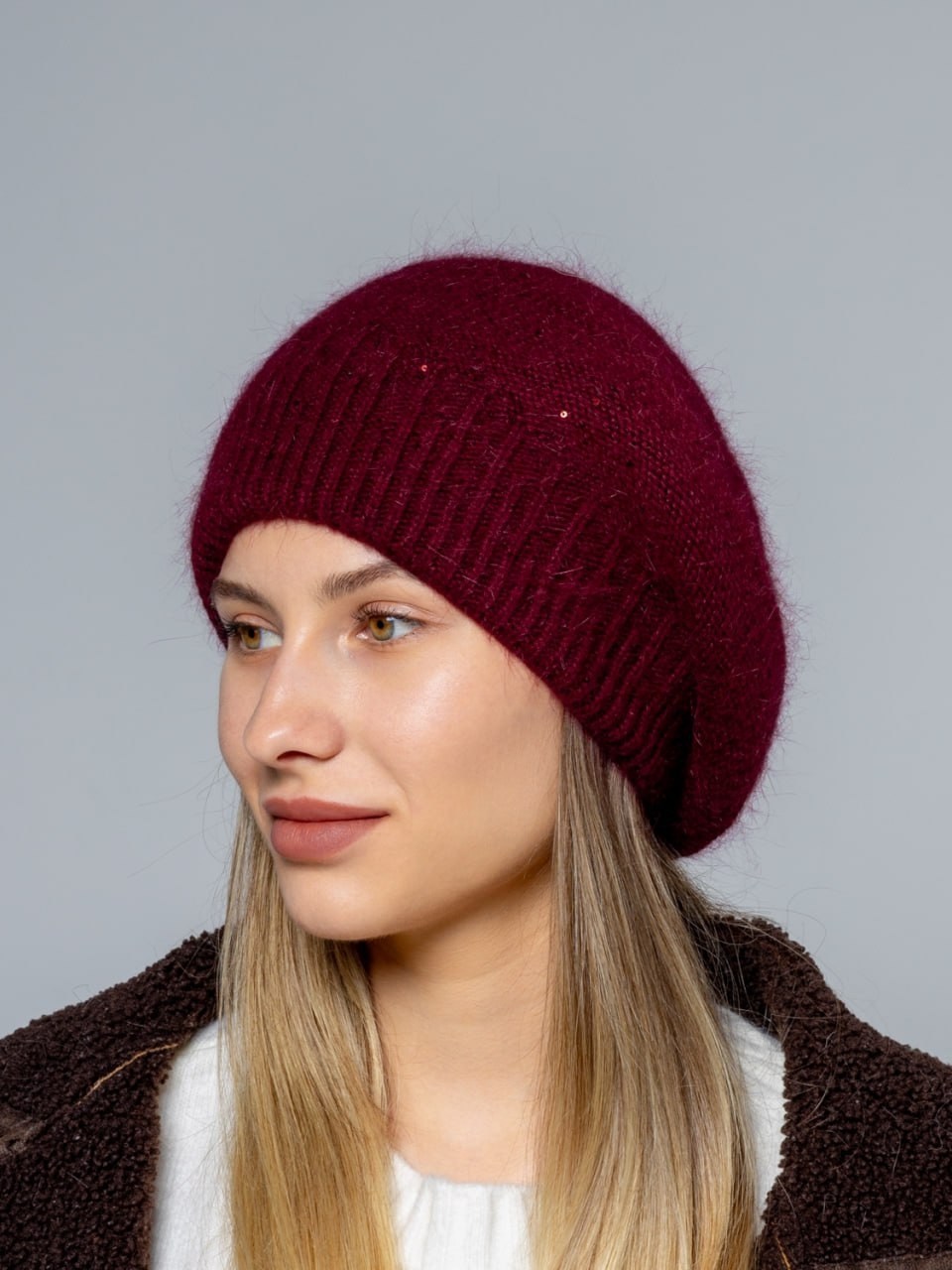 женская шапка,женская вязаная шапка,шапка вязаная,шапка женская из ангоры,чёрные шапки