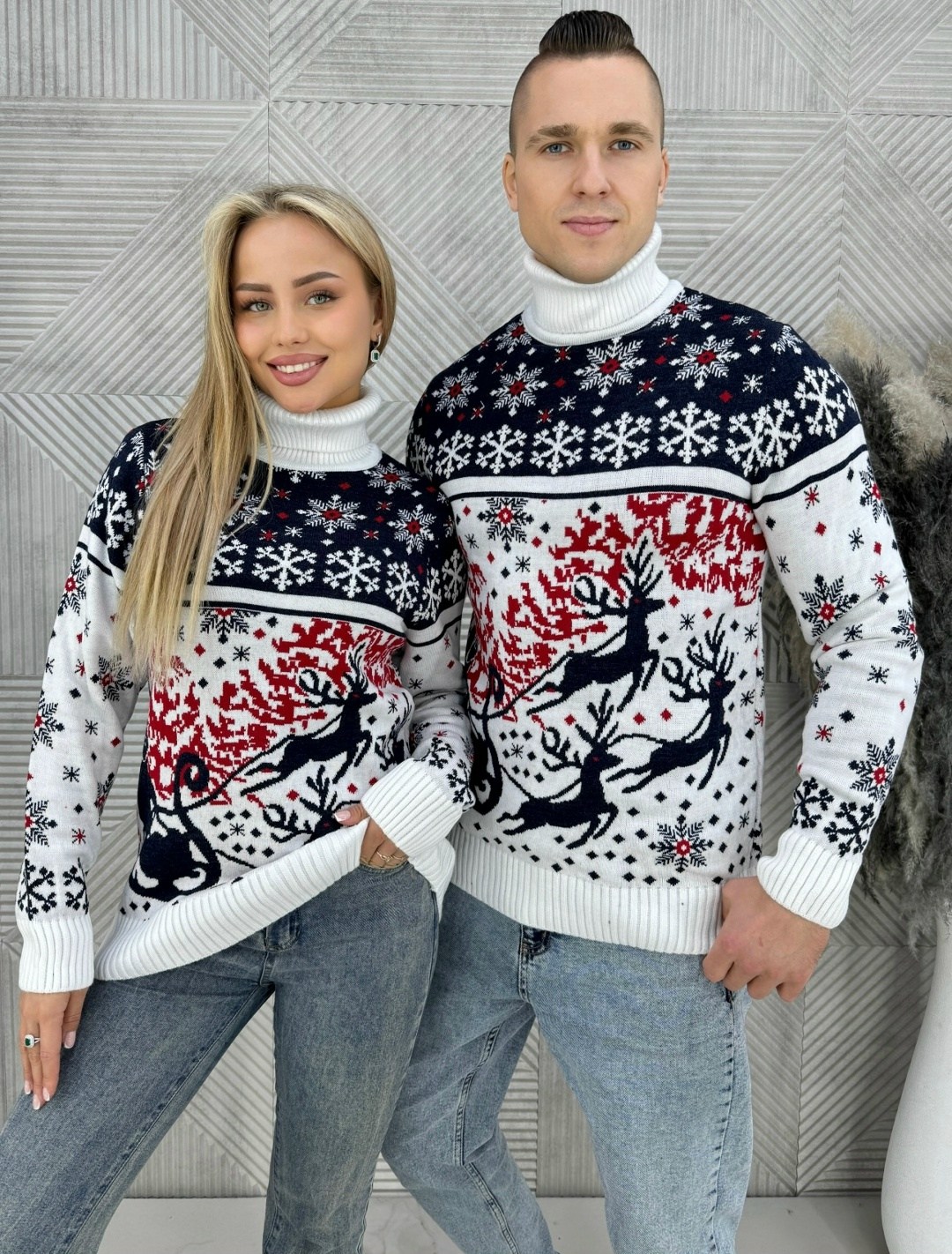 свитер с новогодним принтом,свитера с оленями,новогодний джемпер,рождественские свитера,парные свитера с оленями