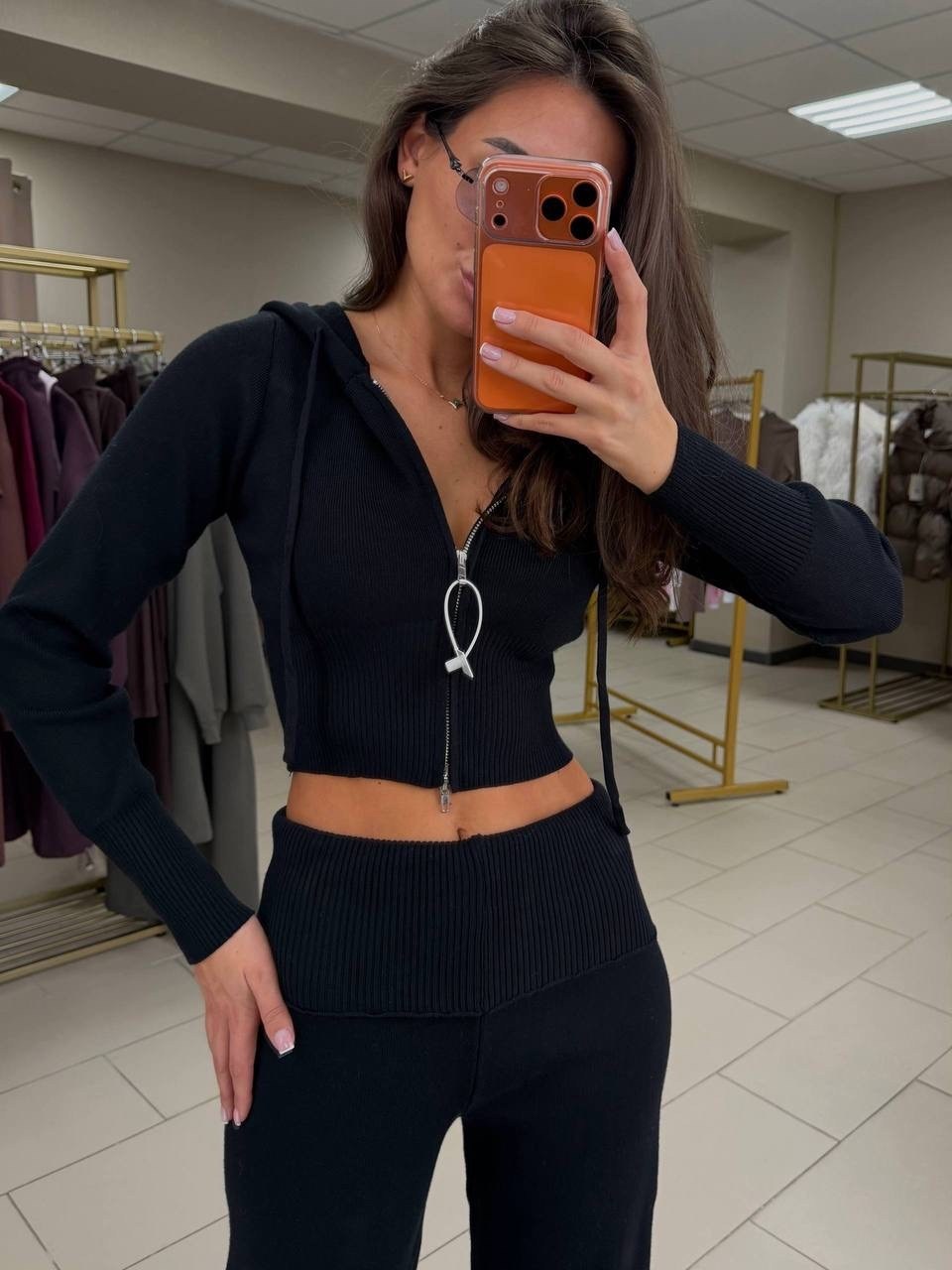 трикотажные костюмы женские,трикотажные костюмы,вязаные костюмы,костюм из трикотажа,женские костюмы