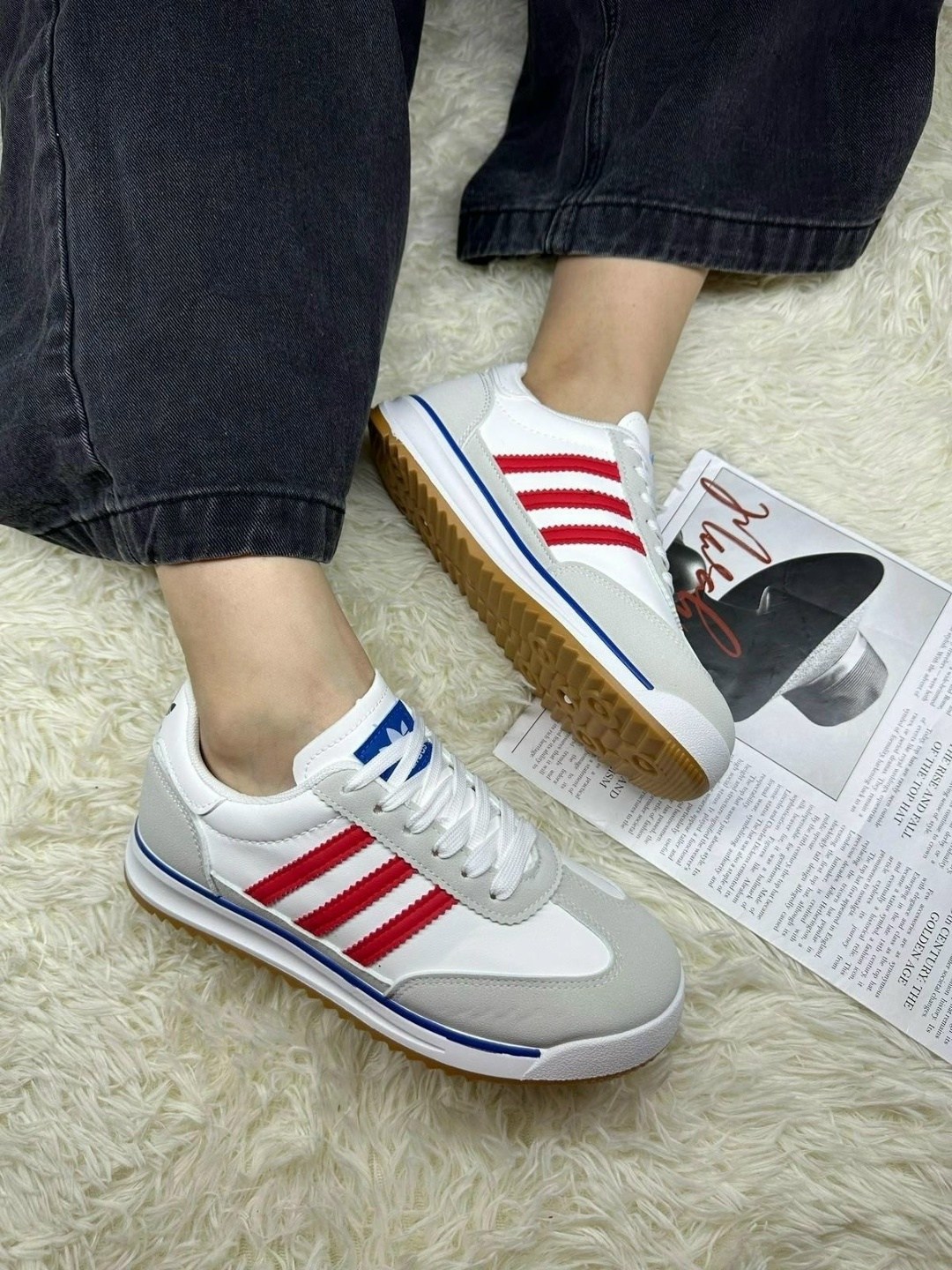 кроссовки adidas,кроссовки женские adidas,,кроссовки мужские женские adidas,кроссовки адидас