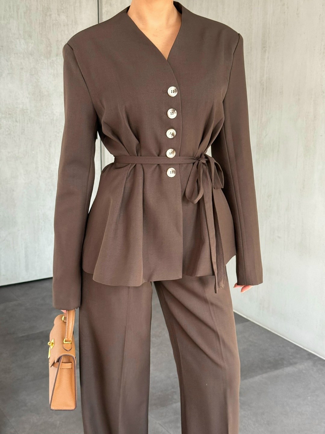 стильные костюмы,женские брючные костюмы,брючный костюм элегантный,женские костюмы