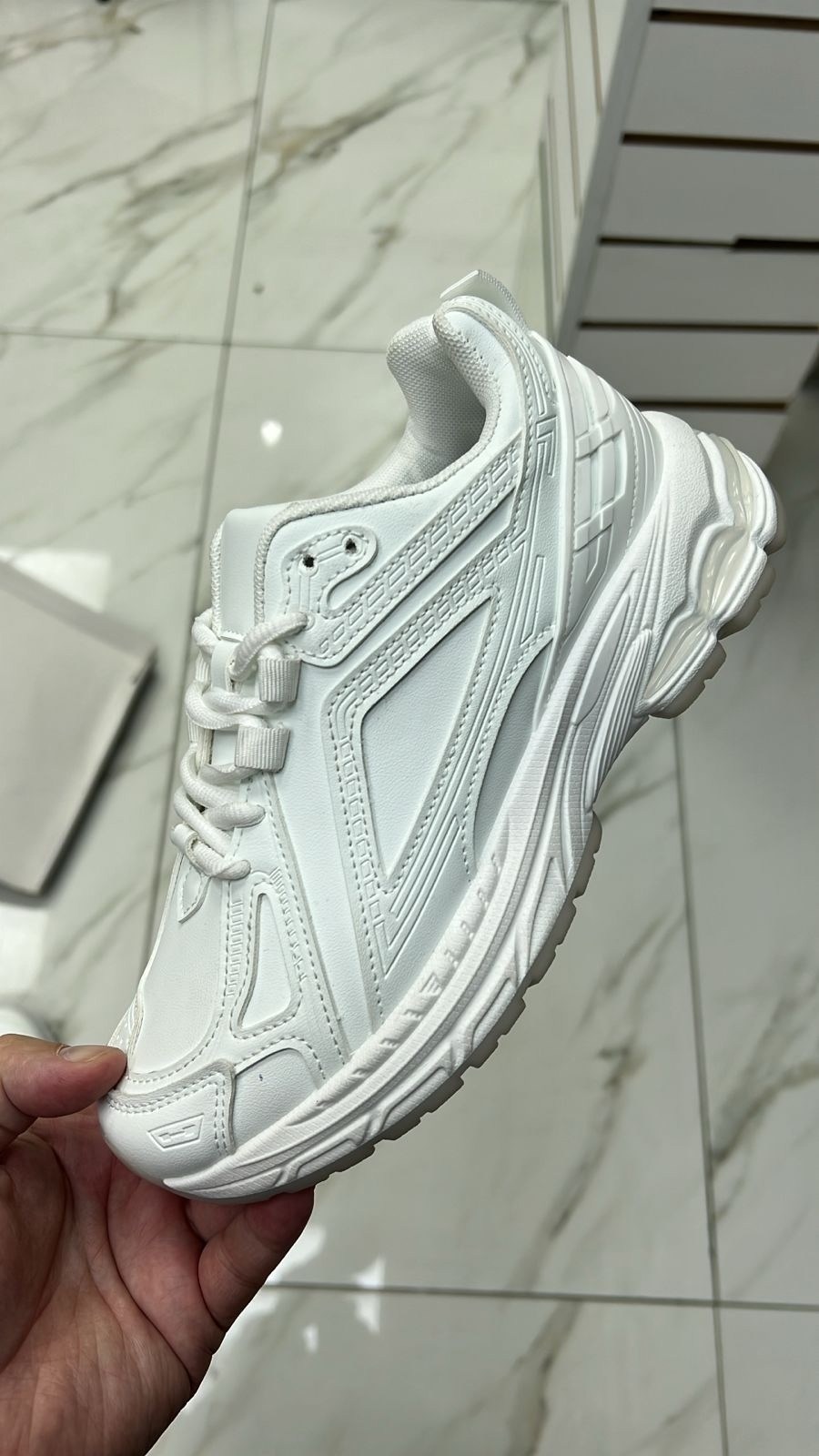 кроссовки,кроссовки женскиe,bona кроссовки,кроссовки мужские bona,повседневные кроссовки