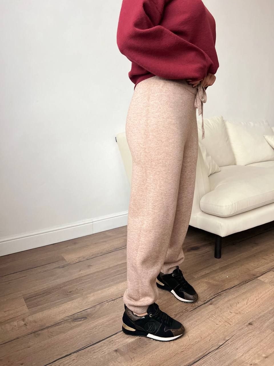 свитер женский,бежевый джемпер,свитер бежевый,трикотажные костюмы,костюм с кофтой