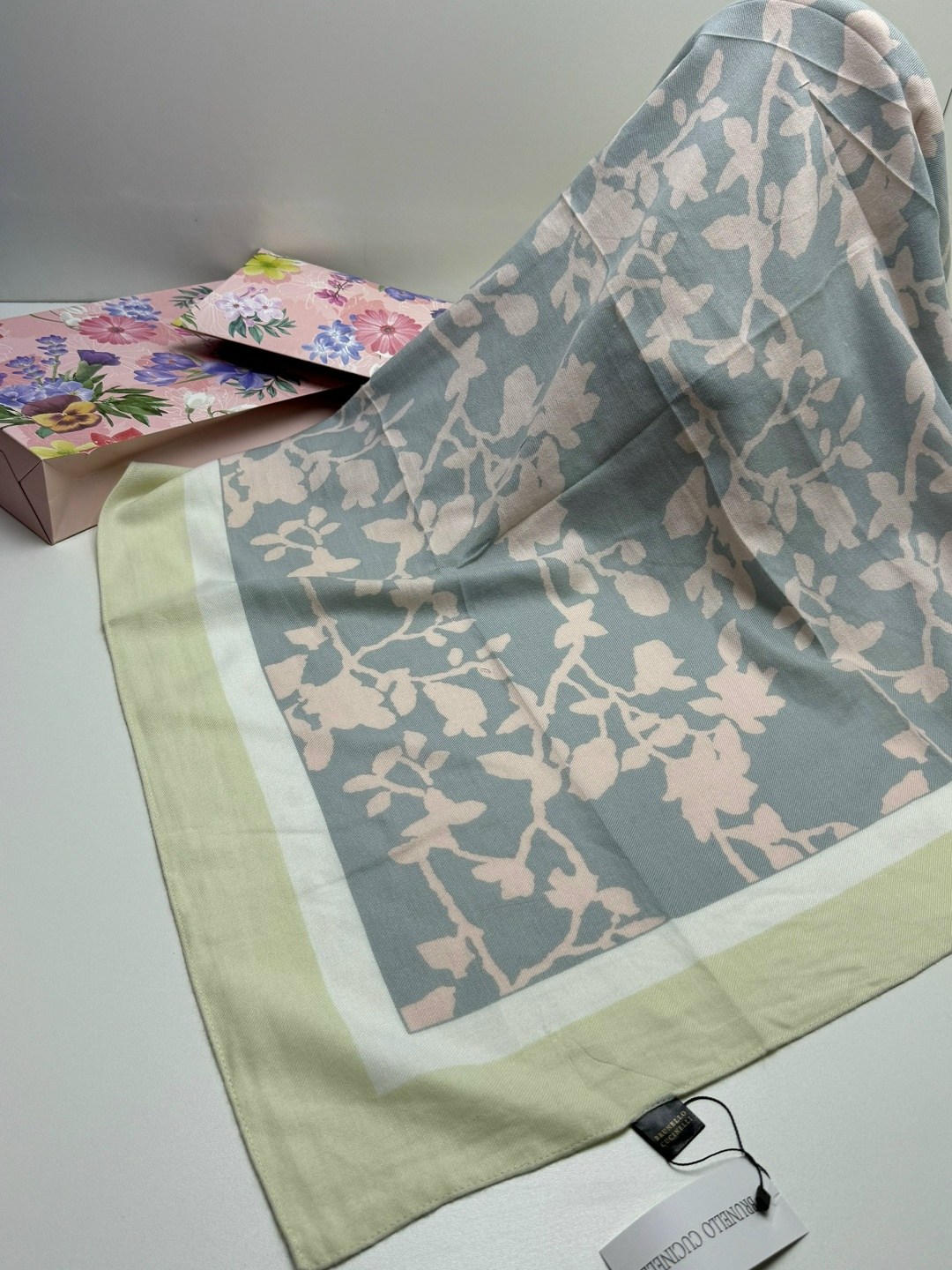 женский платок,кашемировый платок,платка,шарфы и платки,брендовый платок