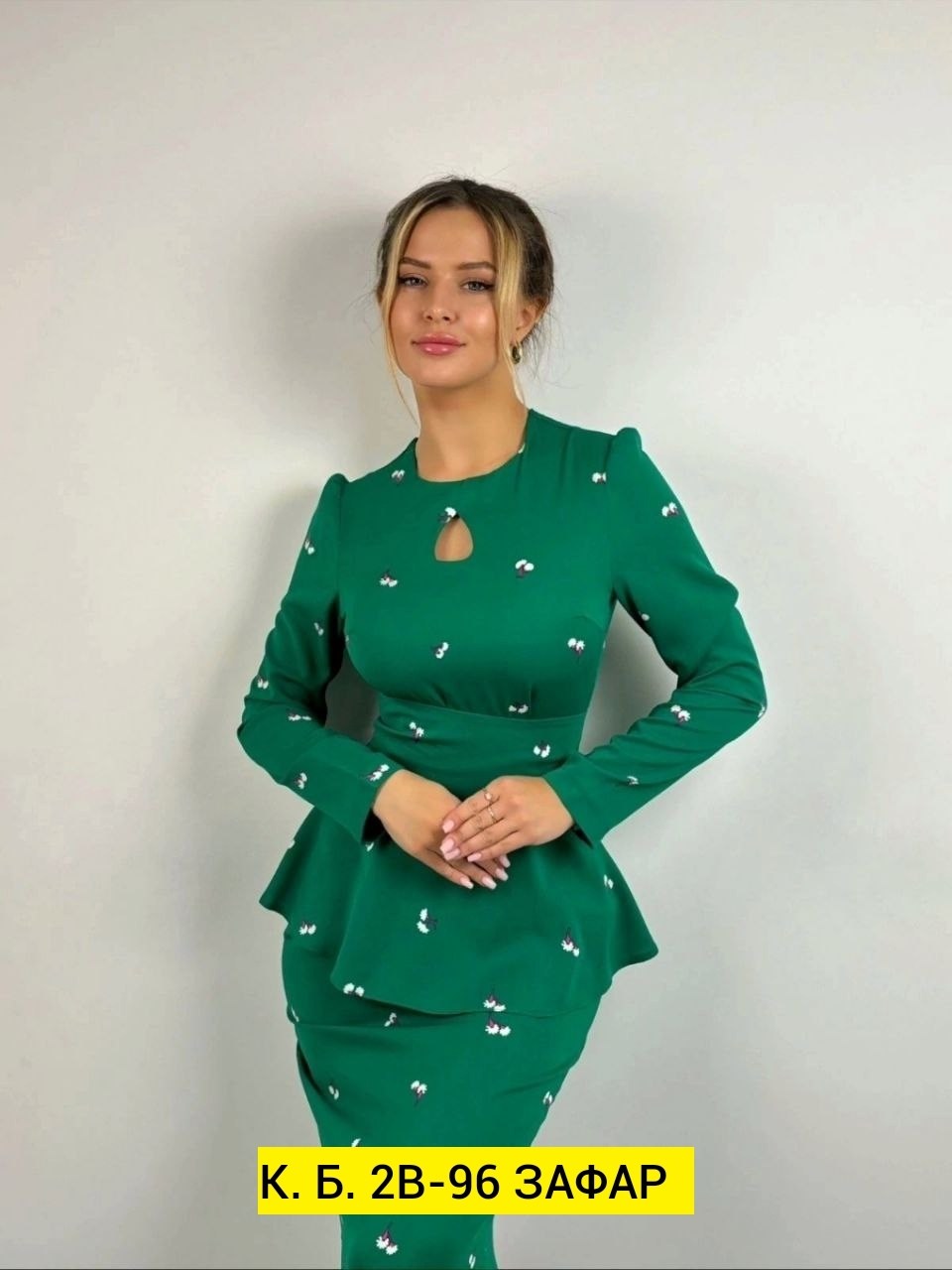 костюмы двойки,женские костюмы,женский костюм двойка,женские костюмы с юбкой,деловой костюм двойка