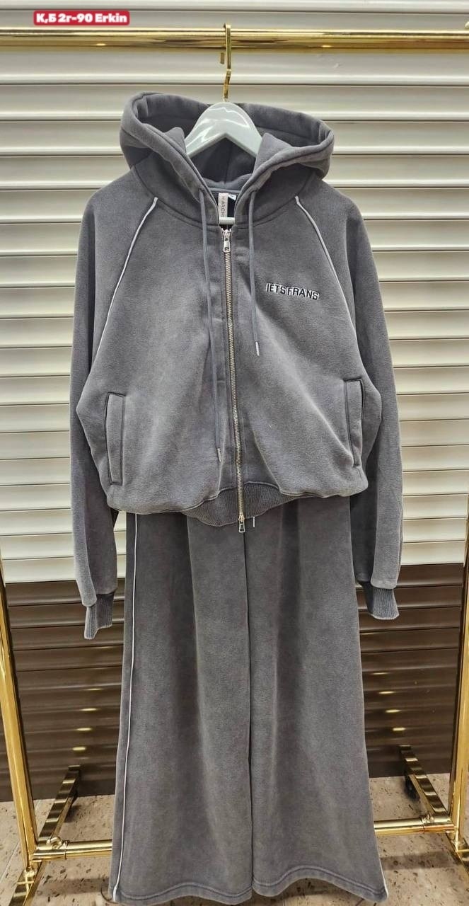 велюровый спортивная костюм,велюровый спортивный костюм женски,костюм велюровый,спортивные костюм,костюмчик