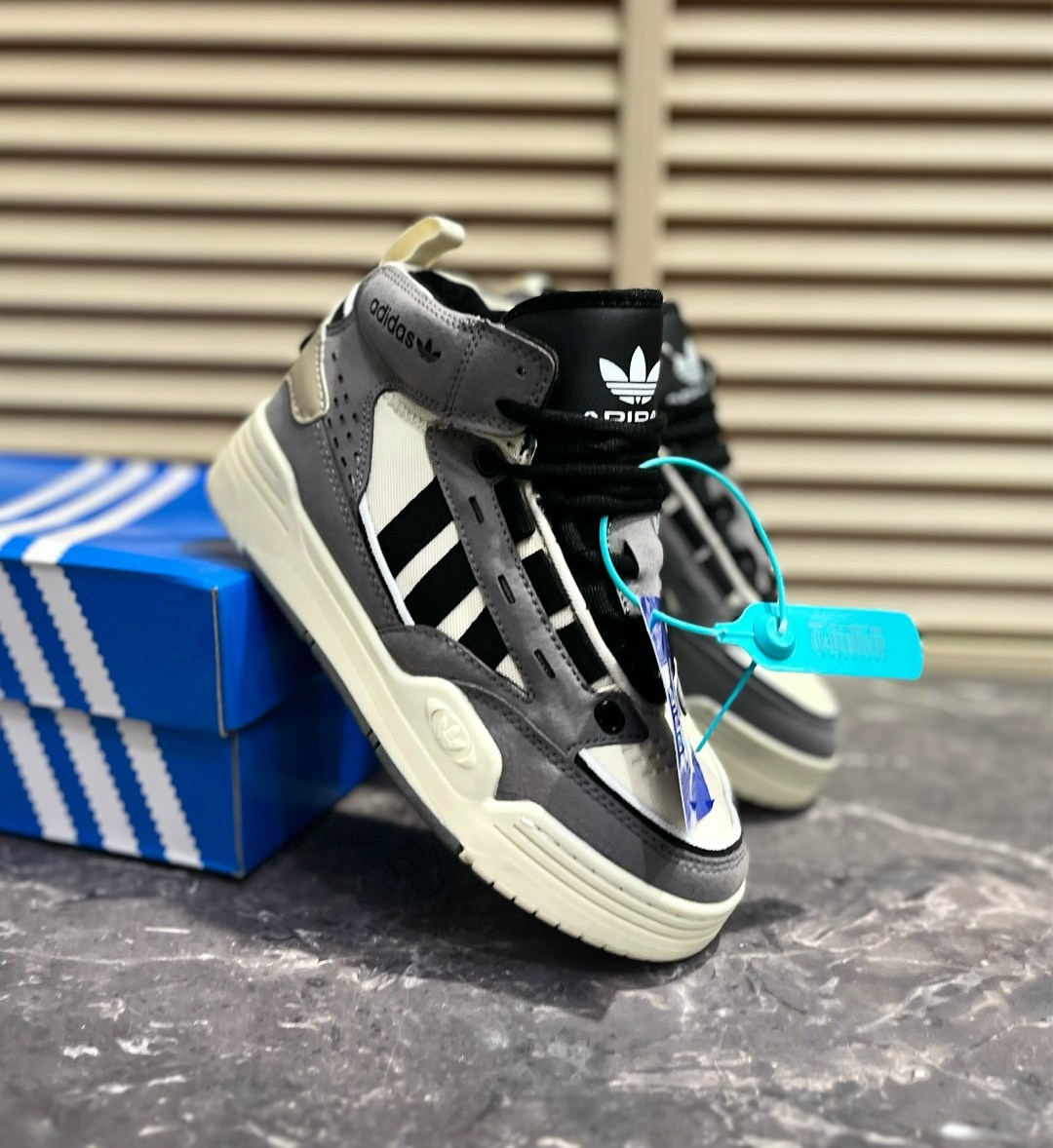 зимние кроссовки adidas,кроссовки adidas,кроссовки мужские adidas,кроссовки adidas original,кроссовки adidas adi 2000