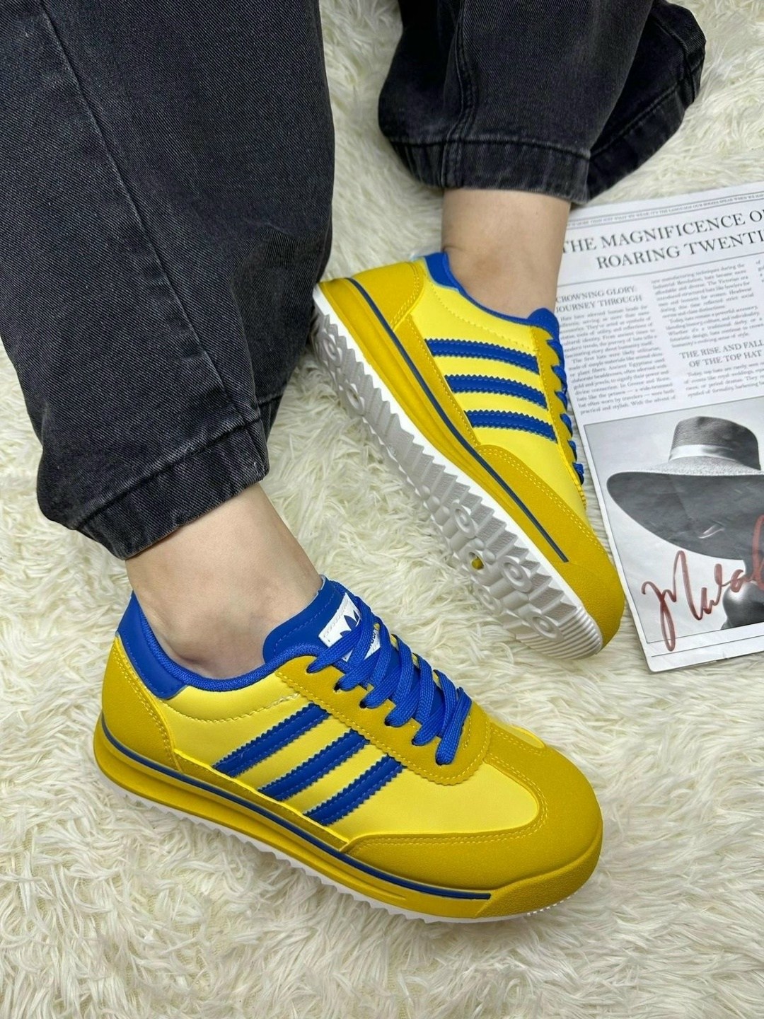 кроссовки adidas,кроссовки женские adidas,,кроссовки мужские женские adidas,кроссовки адидас