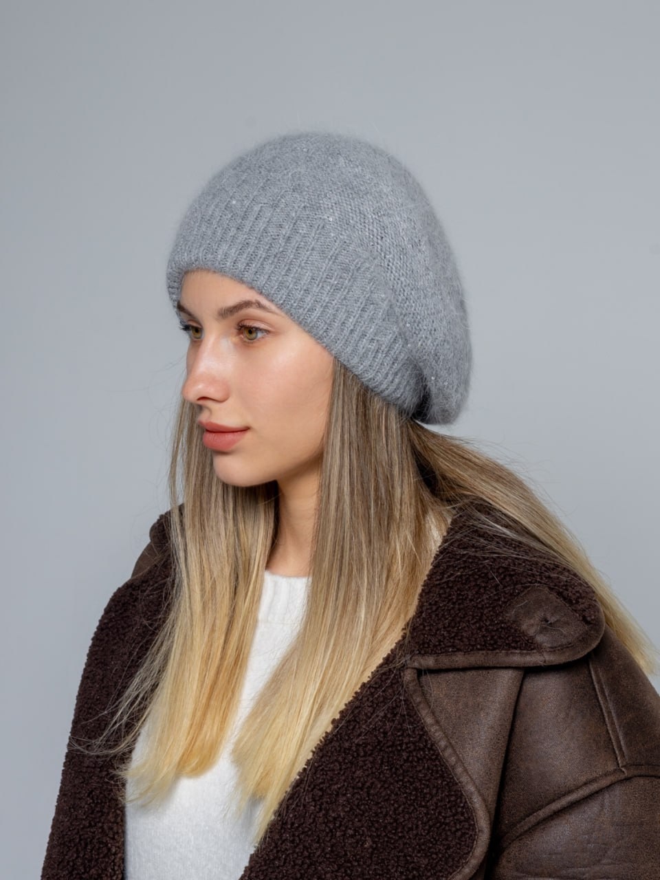 женская шапка,женская вязаная шапка,шапка вязаная,шапка женская из ангоры,чёрные шапки