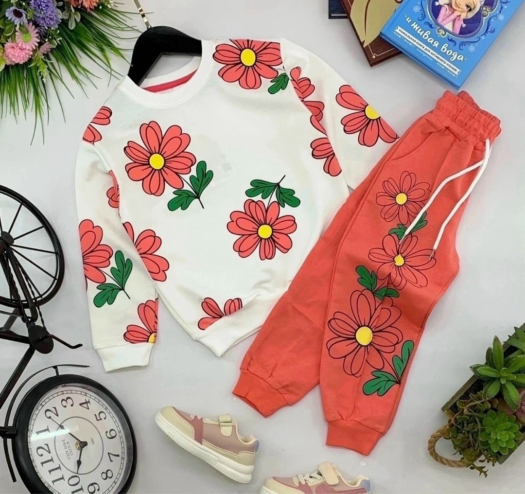 трикотажный костюм для девочки,костюм с цветами,костюм на девочку,костюмы спортивные для девочки,комплект костюм