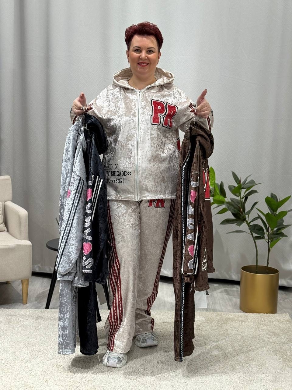 велюровый костюм,велюровый спортивная костюм,велюровый костюм женский больших размеров,костюм женский велюровый,на полных велюровый спортивный костюм