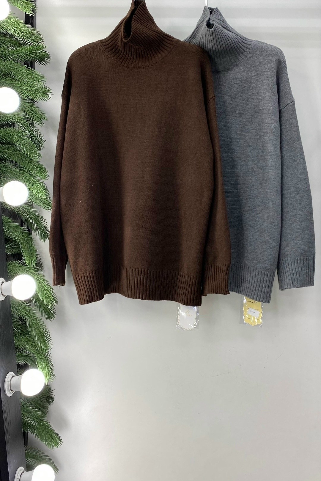 пуловер оверсайз,свитер с высоким воротом,свитер пуловер,свитер оверсайз с высоким воротником,женский свитер с высоким воротником