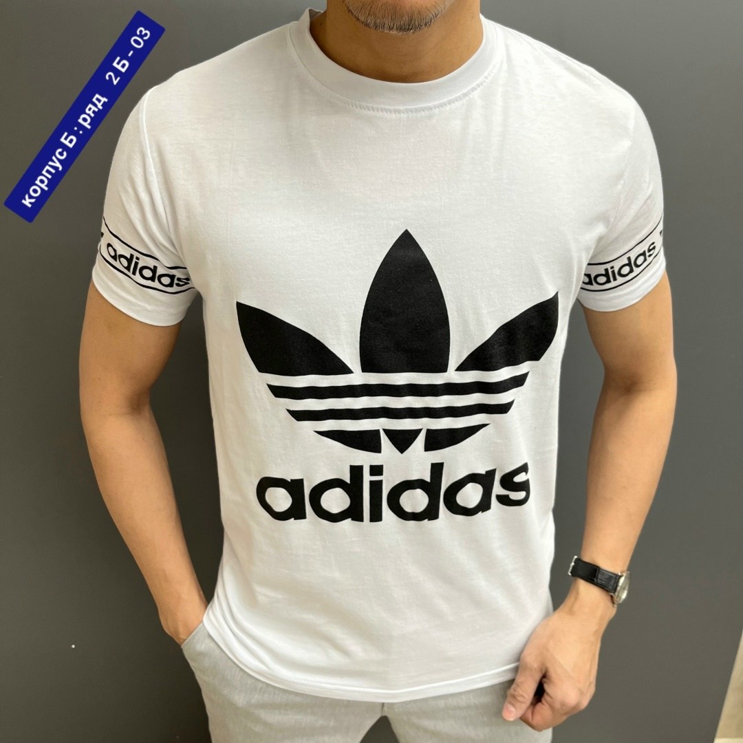 футболка adidas мужская,футболки адидас,футболка adidas красная trefoil,футболки мужские,мужские футболки adidas originals