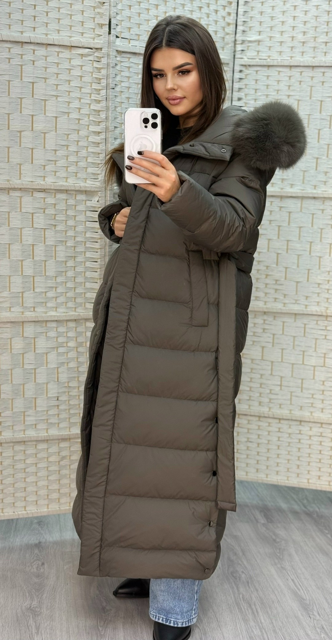женские пуховики,пуховик удлиненная с капюшоном,пуховик,пуховик длинный,пуховик женский зимний