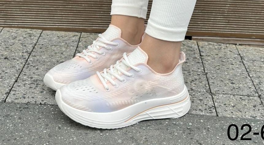 женские кроссовки,кроссовки,кроссовки для женщин,кроссовки модные,спортивная