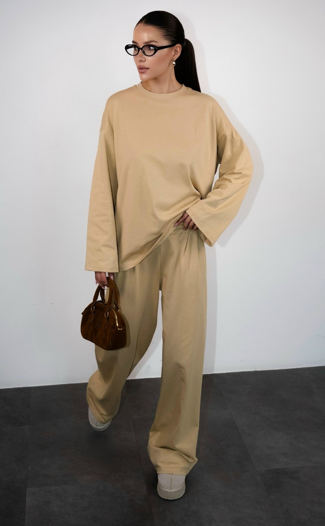 бежевый свитшот,свитшот женская,джемпер базовый,лонгслив женская оверсайз,лонгслив оверсайз