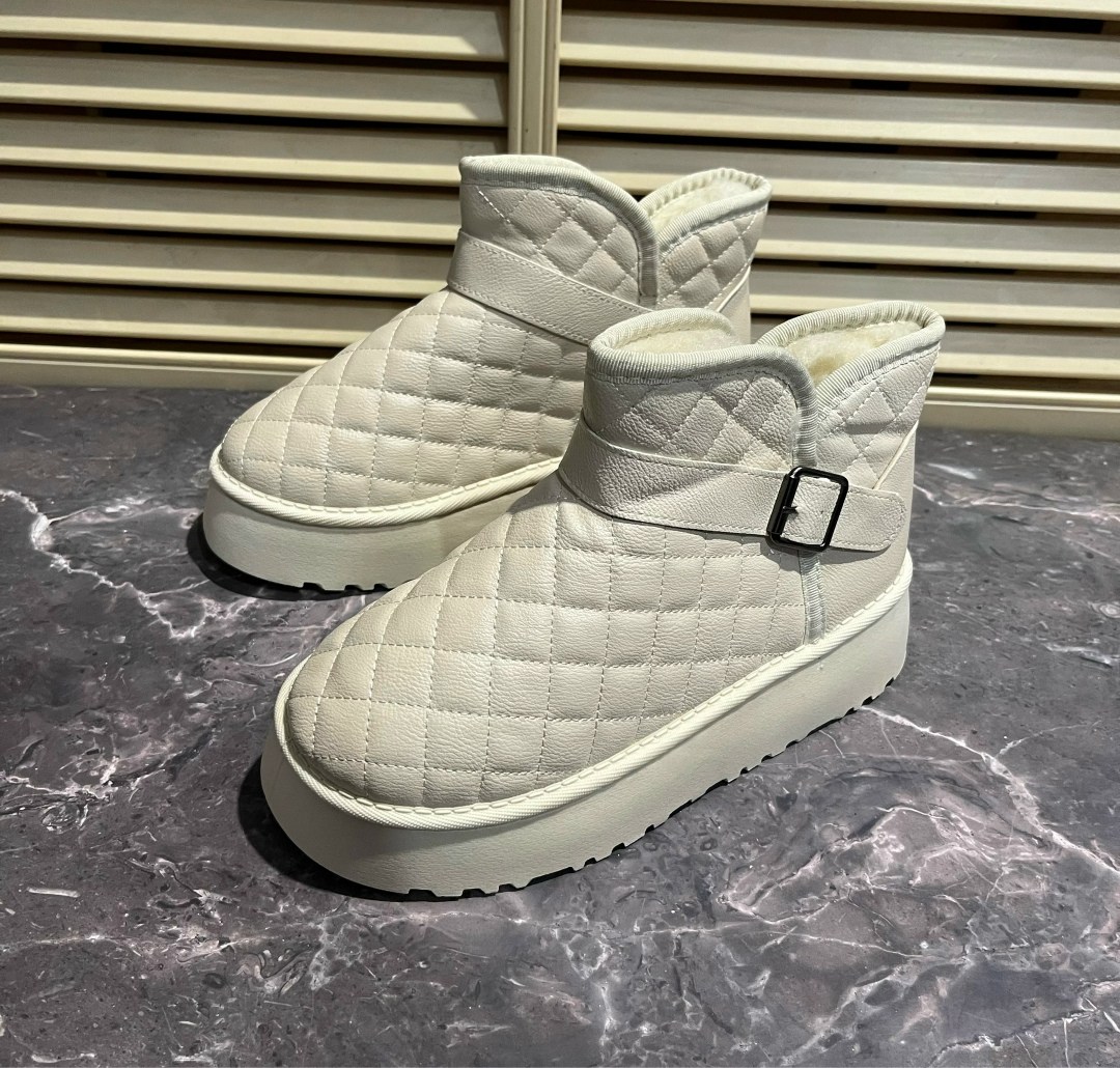 зимняя женская ,,зимняя ,угги женские, женская