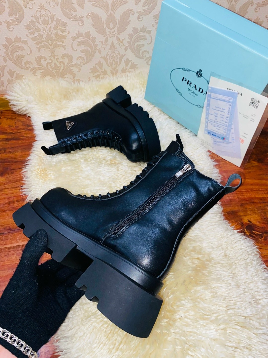 ,ботинки prada,ботинки прада,женские ботинки, женская