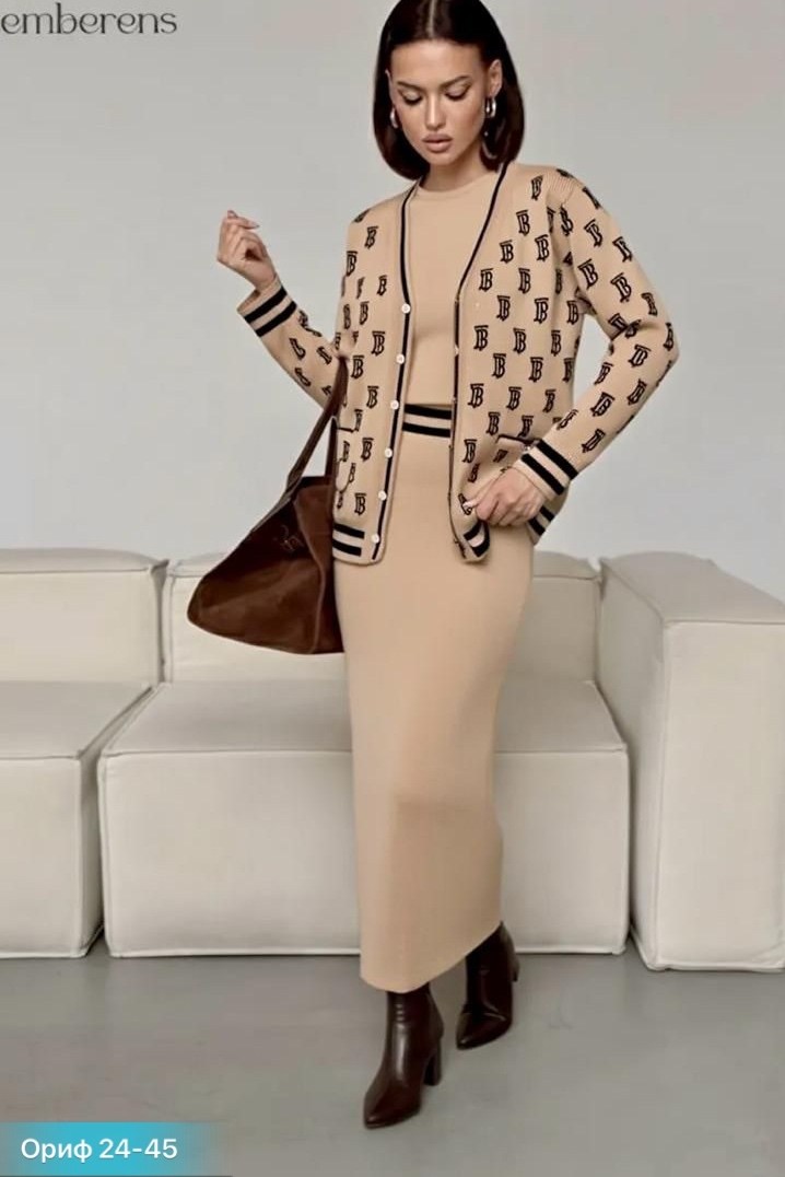 трикотажные костюмы,модный костюм,костюмы брючный,костюм с юбкой,вязаные костюмы