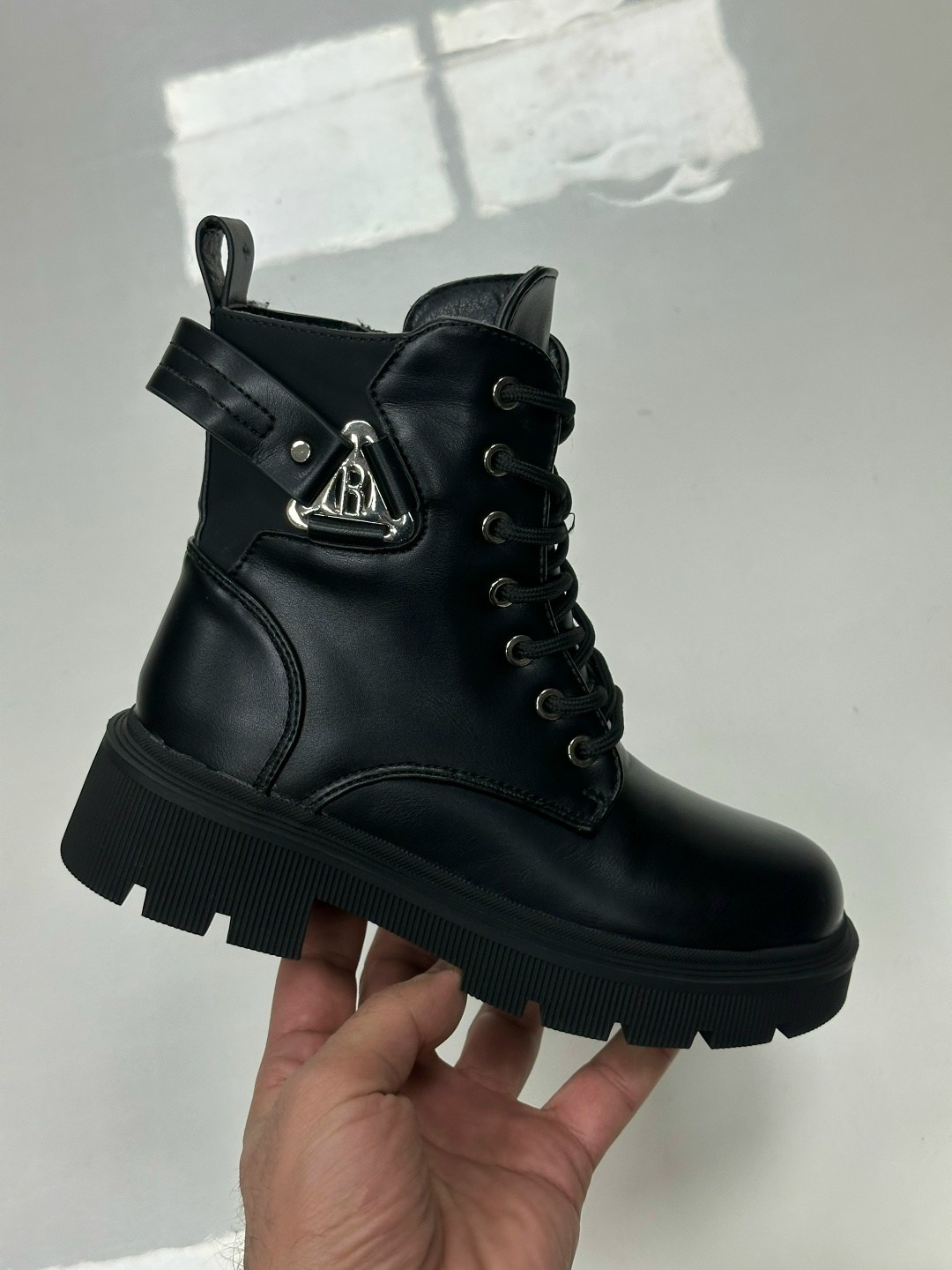 ,ботинки,женские ботинки,ботинка женские зимние,ботинки канарейка 23