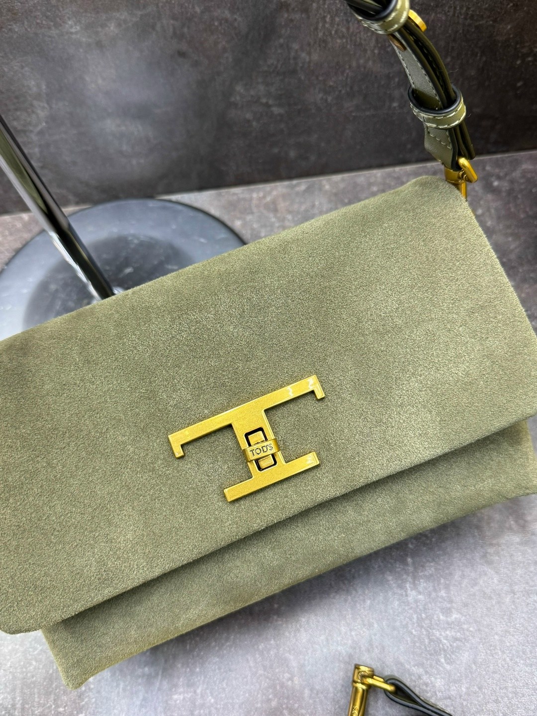 сумка женская fendi,сумка fendi,сумка фенди зеленая замшевая,сумка,сумка женская