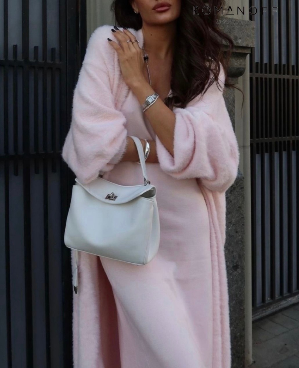 вязаное платье,модели кардиган,вязаное длинное платье,меховая накидка