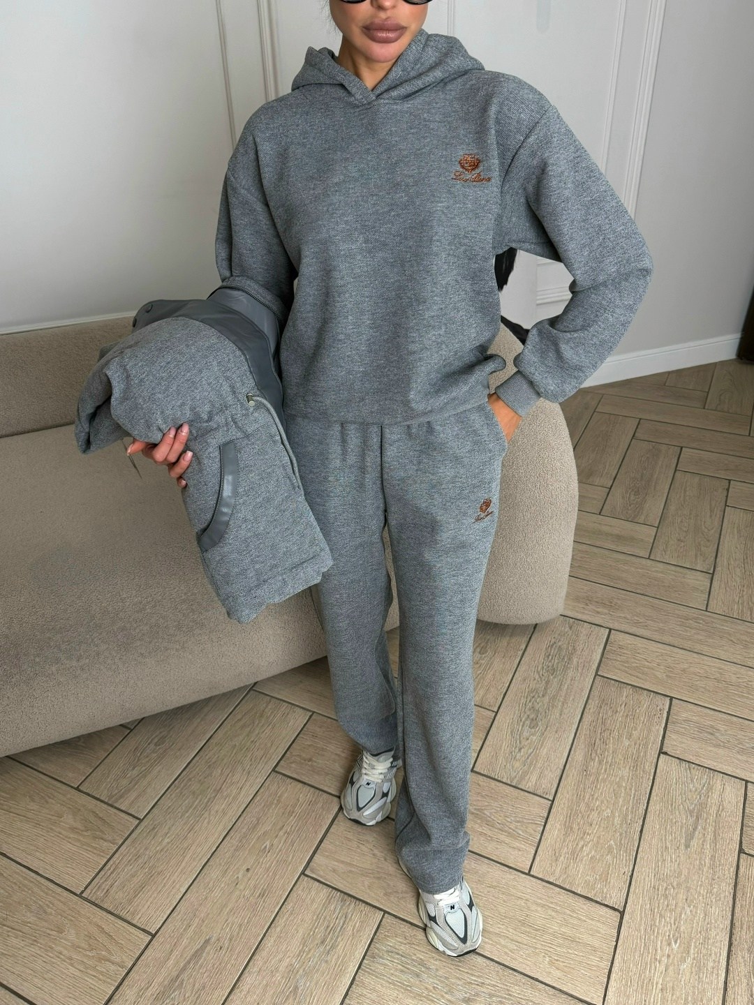 костюм тройка женский,трикотажные костюмы,стильные костюмы,костюм женский на флисе,бежевый костюм