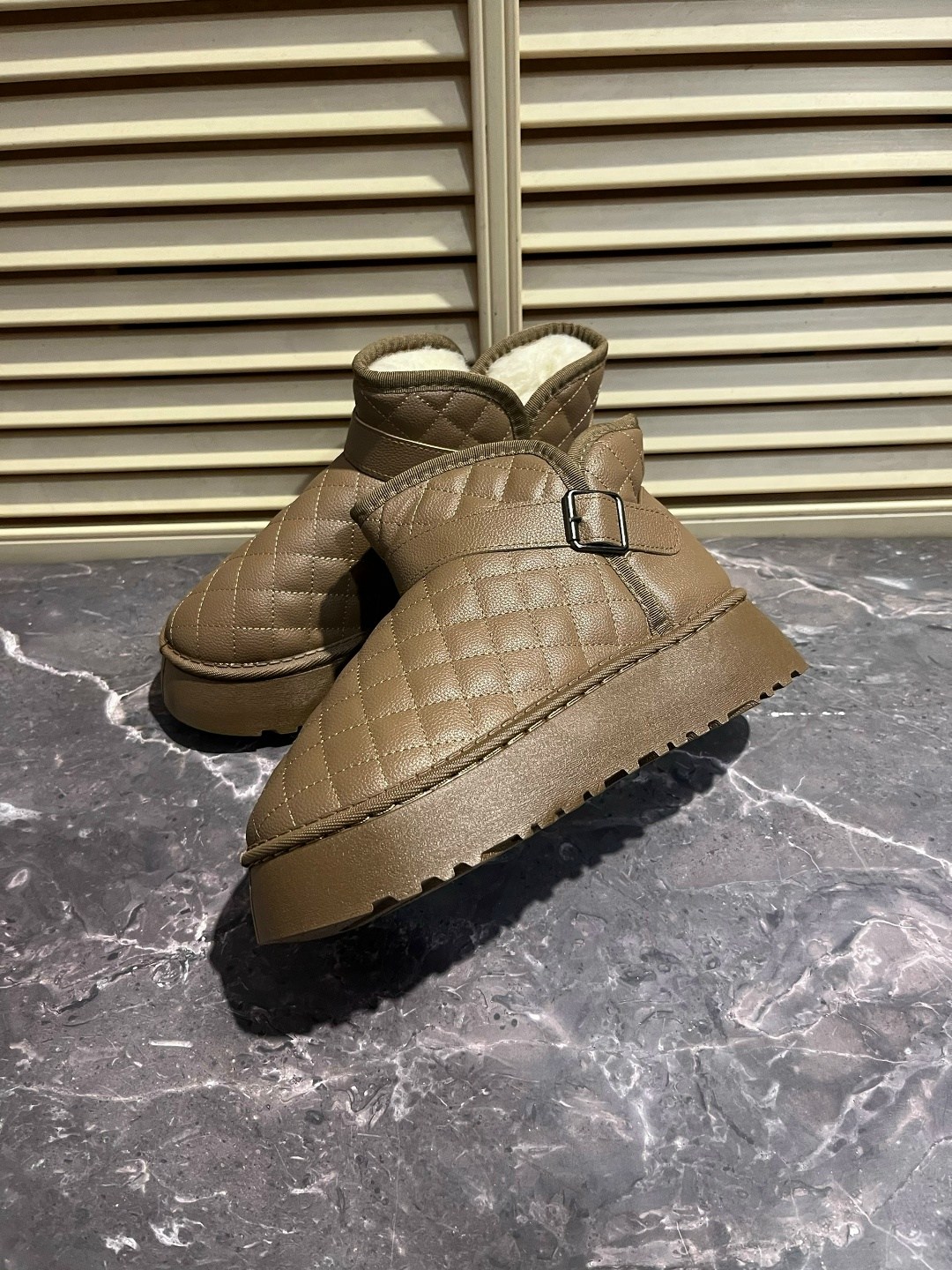 женские угги,зимняя ,, женская,зимние женские сапоги