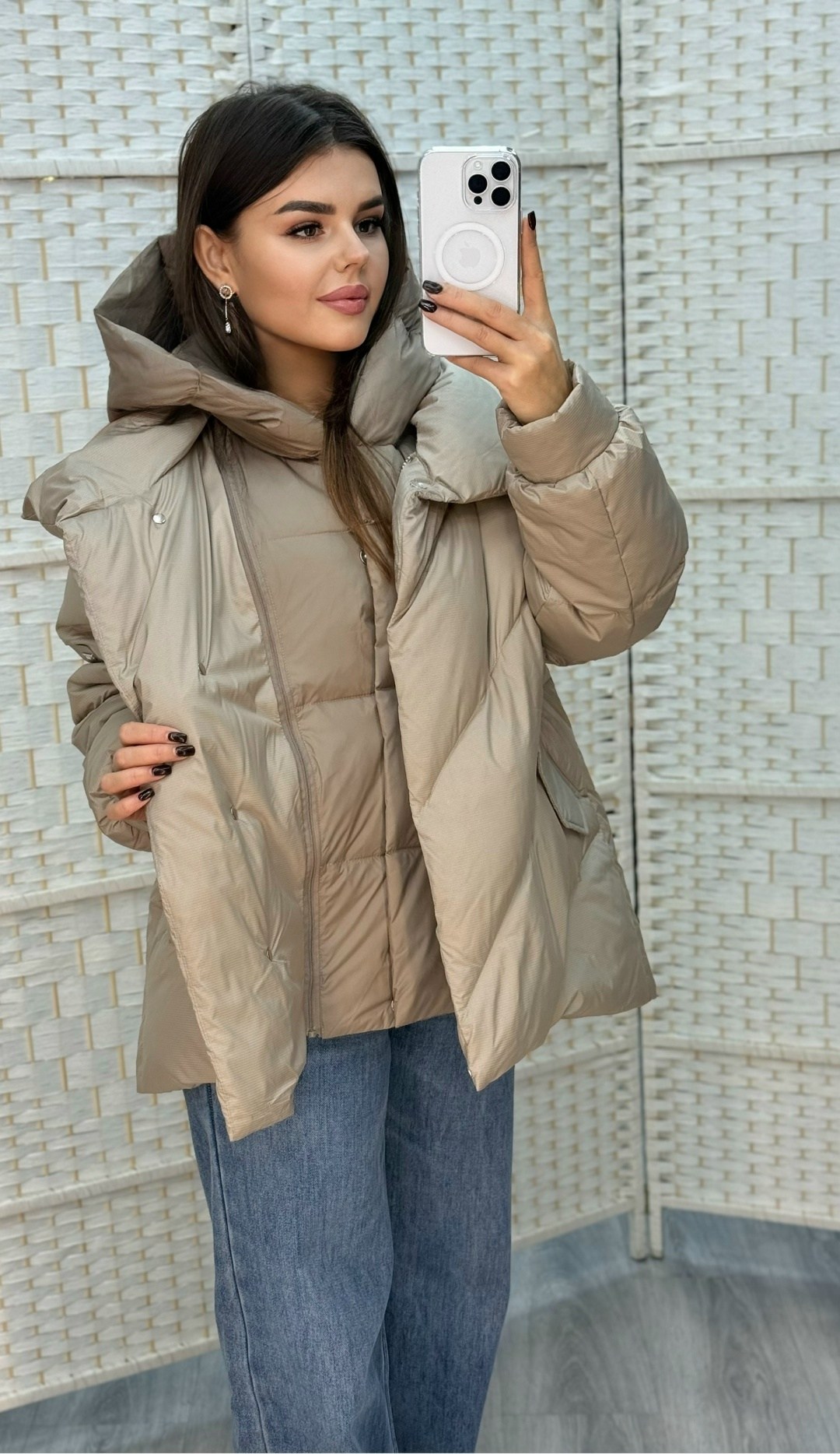 стильные пуховики,модные пуховики,куртка женская,бежевый пуховик,куртка оверсайз