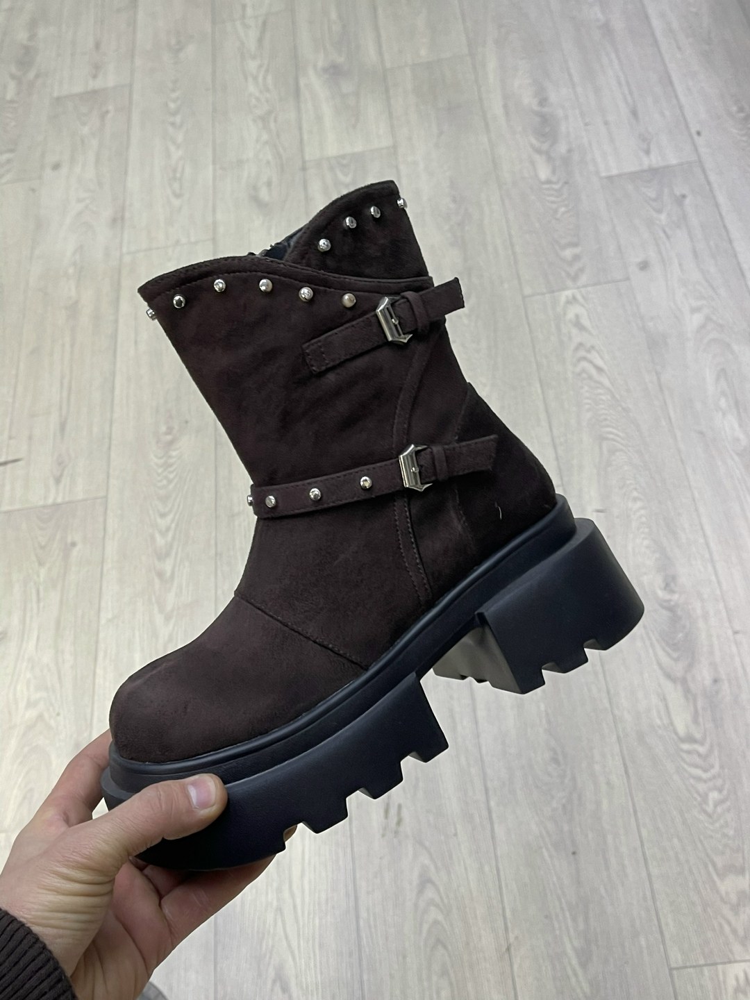 ,женские ботинки, женская,обуви,модные ботинки