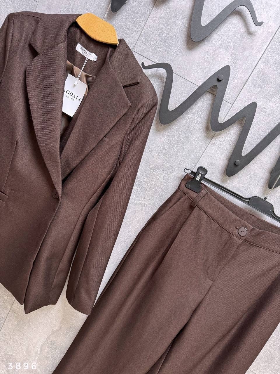 костюмы брючные,женские брючные костюмы,костюм с брюками,жакет,женский брючный костюм двойка