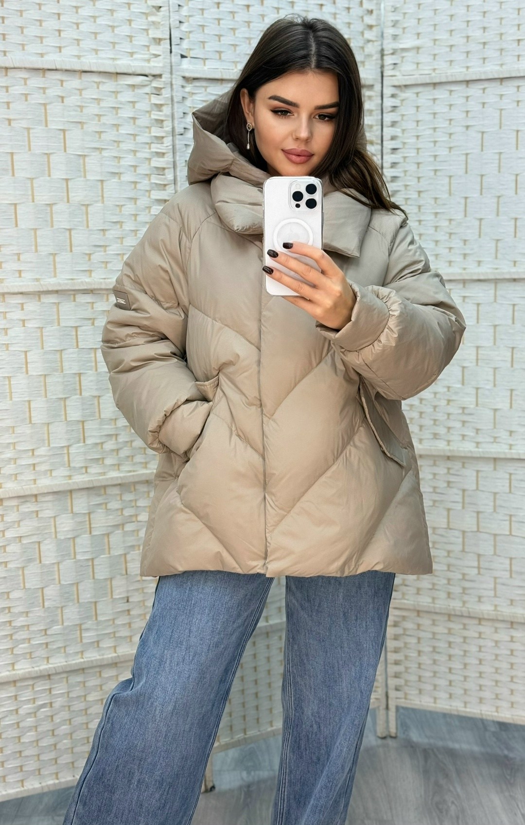 стильные пуховики,модные пуховики,куртка женская,бежевый пуховик,куртка оверсайз